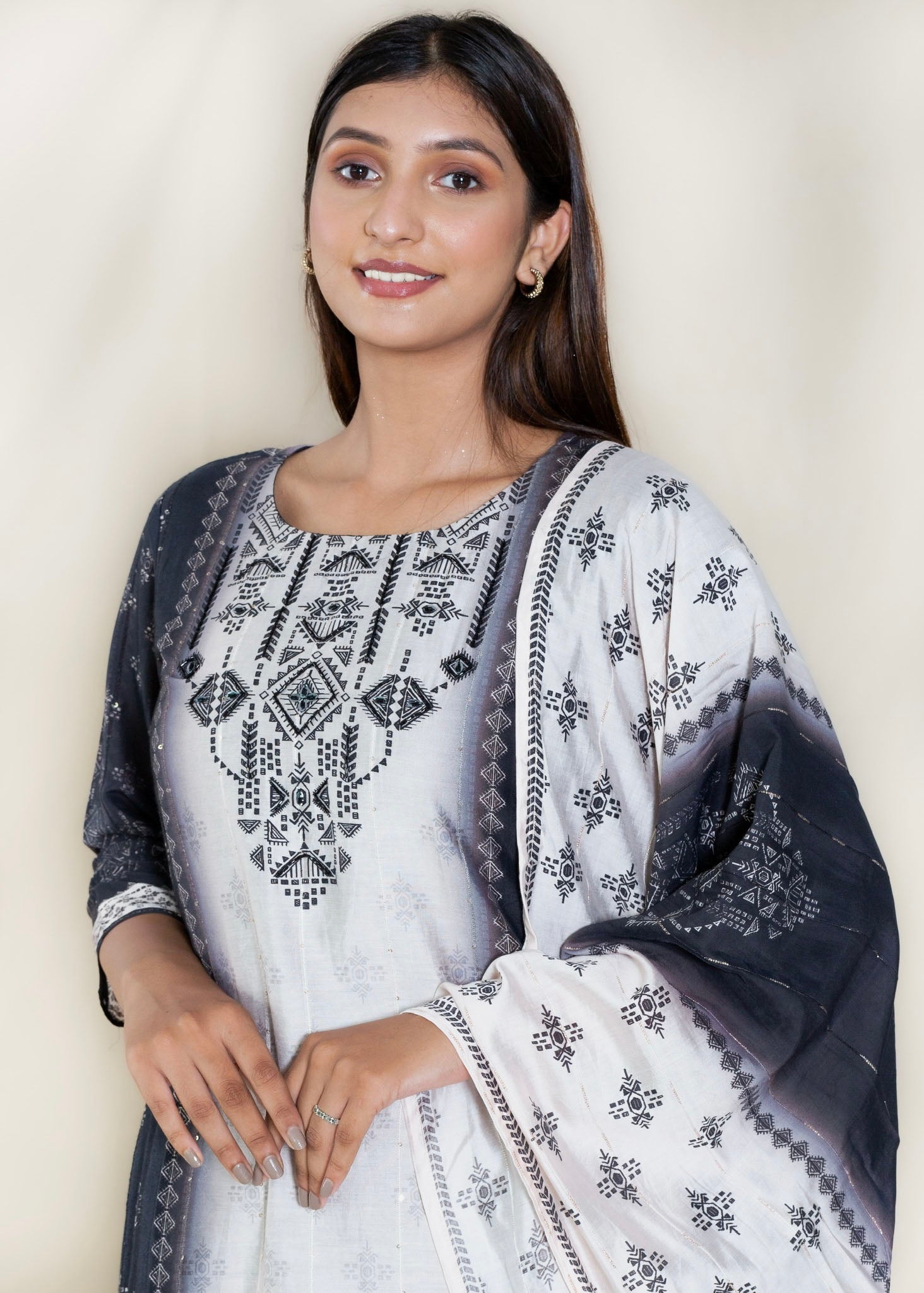 Black and White Printed Kurta Set in Muslin Cotton Fabric